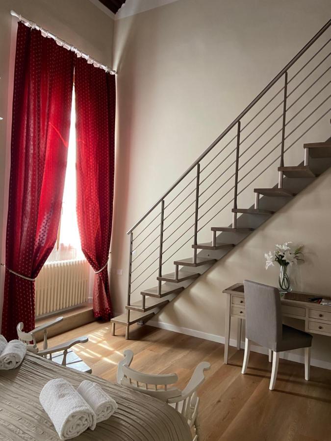 Soggiorno Alessandra Florence Luaran gambar