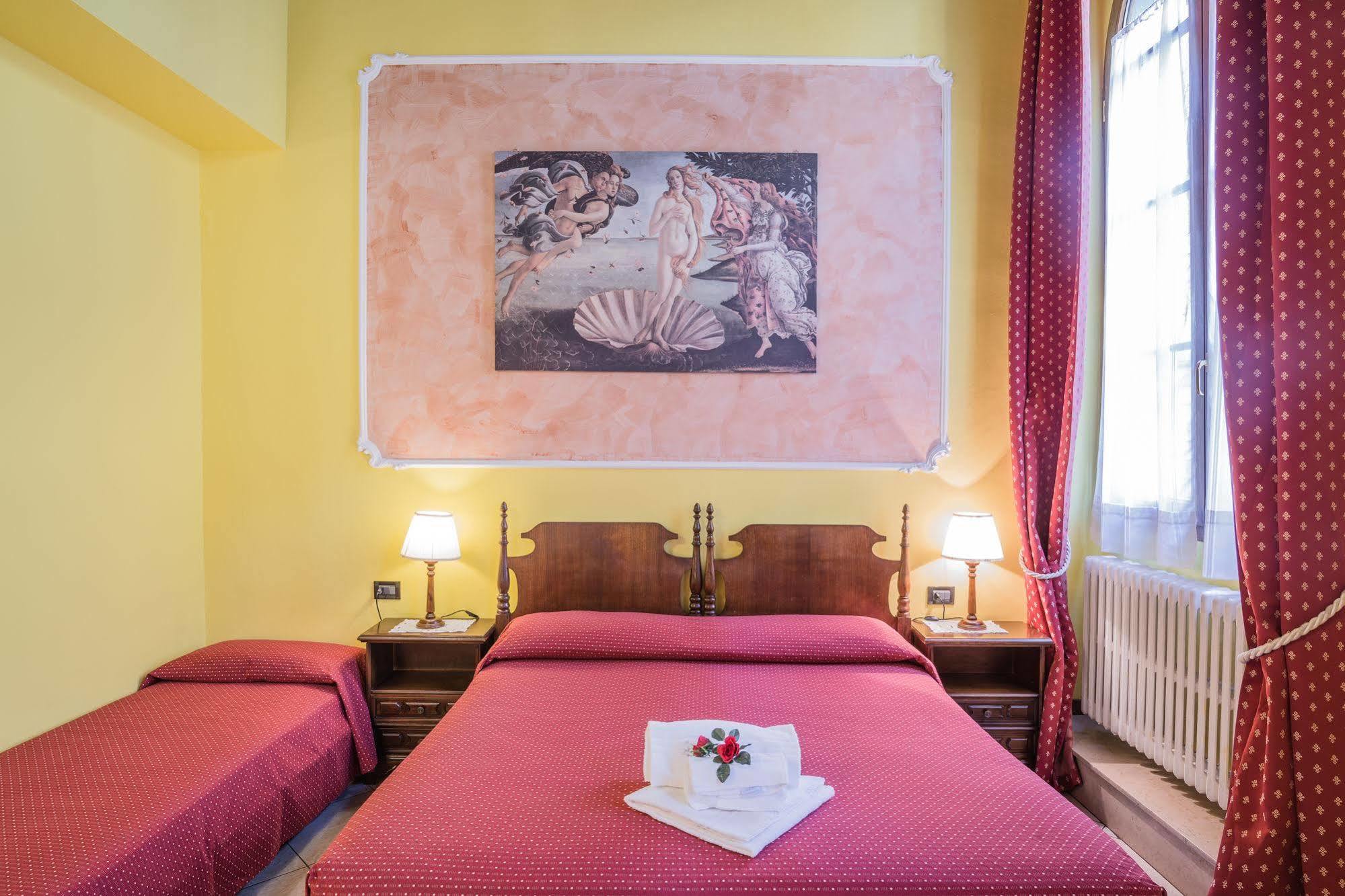 Soggiorno Alessandra Florence Luaran gambar